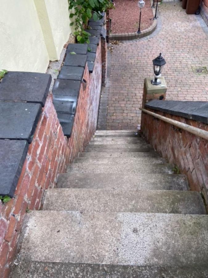 Historic House In The Park, Private Courtyard Near The Castle Leilighet Nottingham Eksteriør bilde